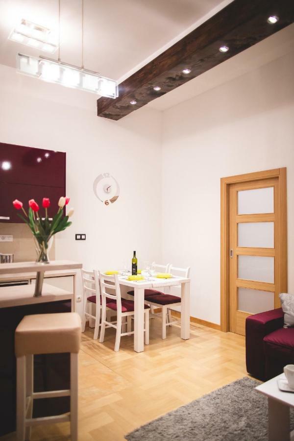 Clyra Apartment City Centar Zagreb Exterior foto